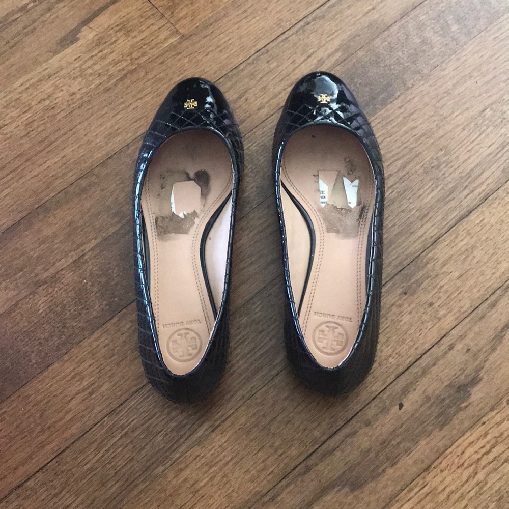 Tory Burch Black Patent Leather Cap Toe Flats &Box